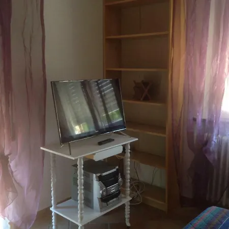Giulia Apartment *